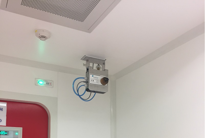 Spray nozzle installed in a cleanroom.